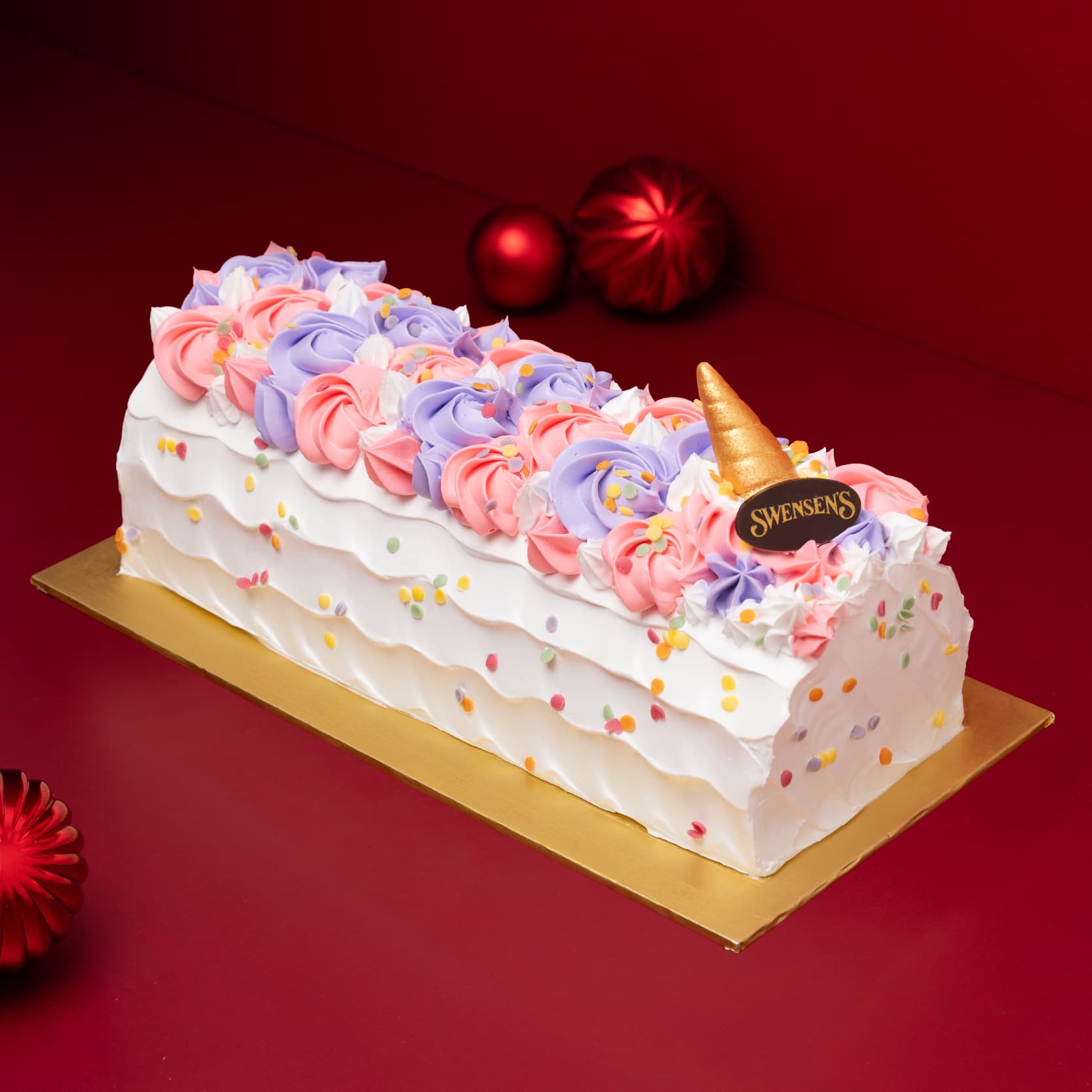 Merry Mochi Unicorn Log (Cotton Candy Ice Cream with Mini Mochi Bites) 1