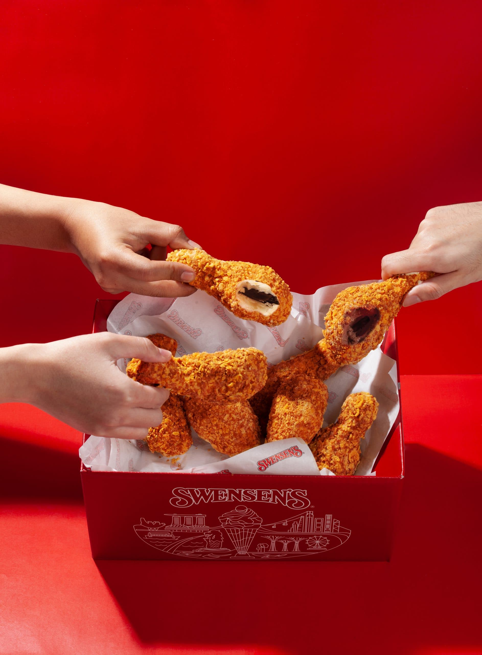 Sticky Chewy Chocolate (4pcs) & Vanilla (4pcs) 'Fried Chicken' Ice Cream (Box of 8pcs) 1