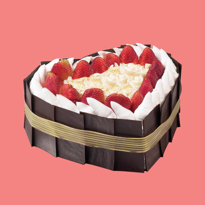 Strawberry Heart Ice Cream Cake 1