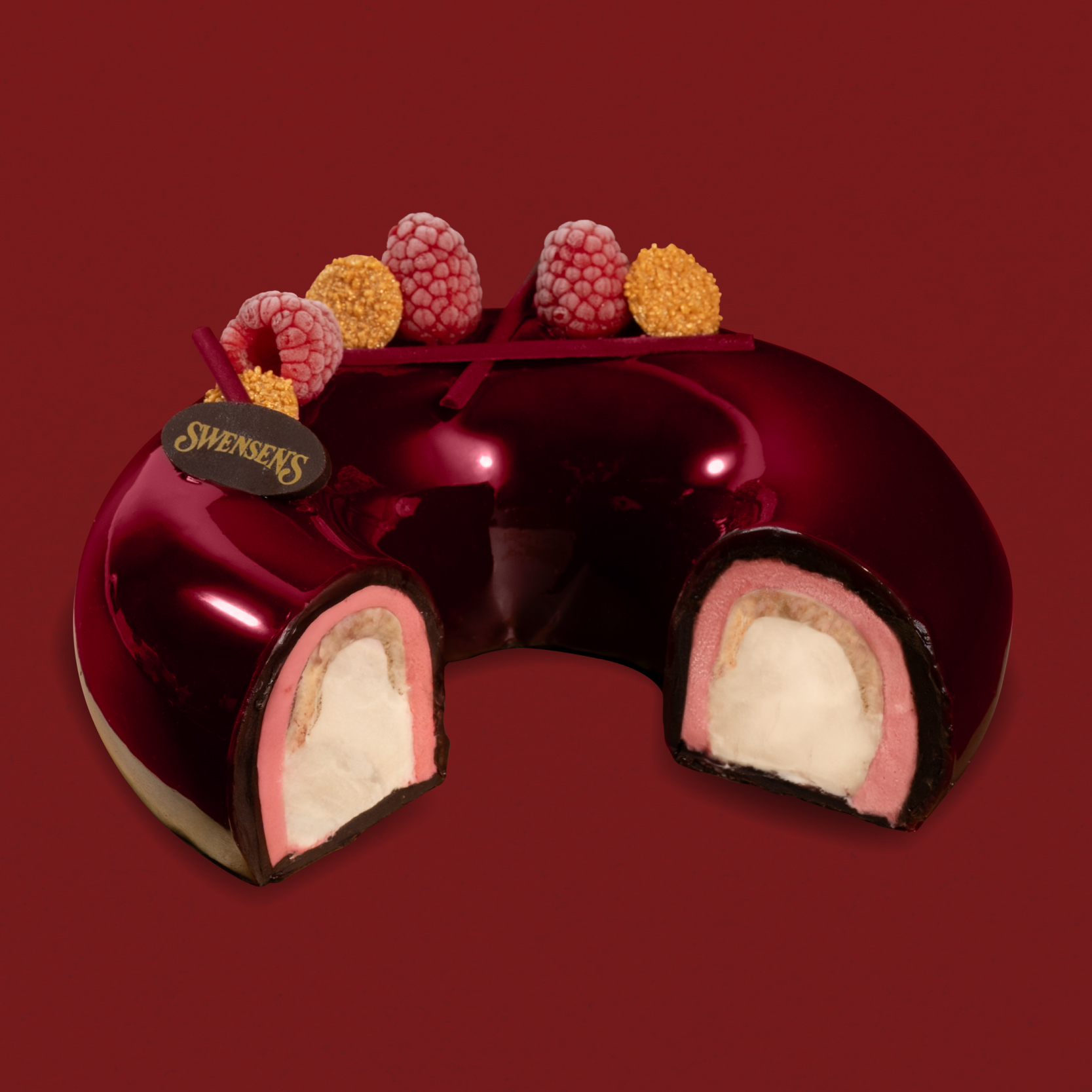 202510214_SW_Christmas_Cakes_eStore_Halo Christmas cross section